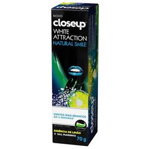 CD-CLOSEUP-WHITE-NATURAL-SMILE-12X70GR